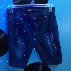 blue jean shorts with small rips on front size 15/16